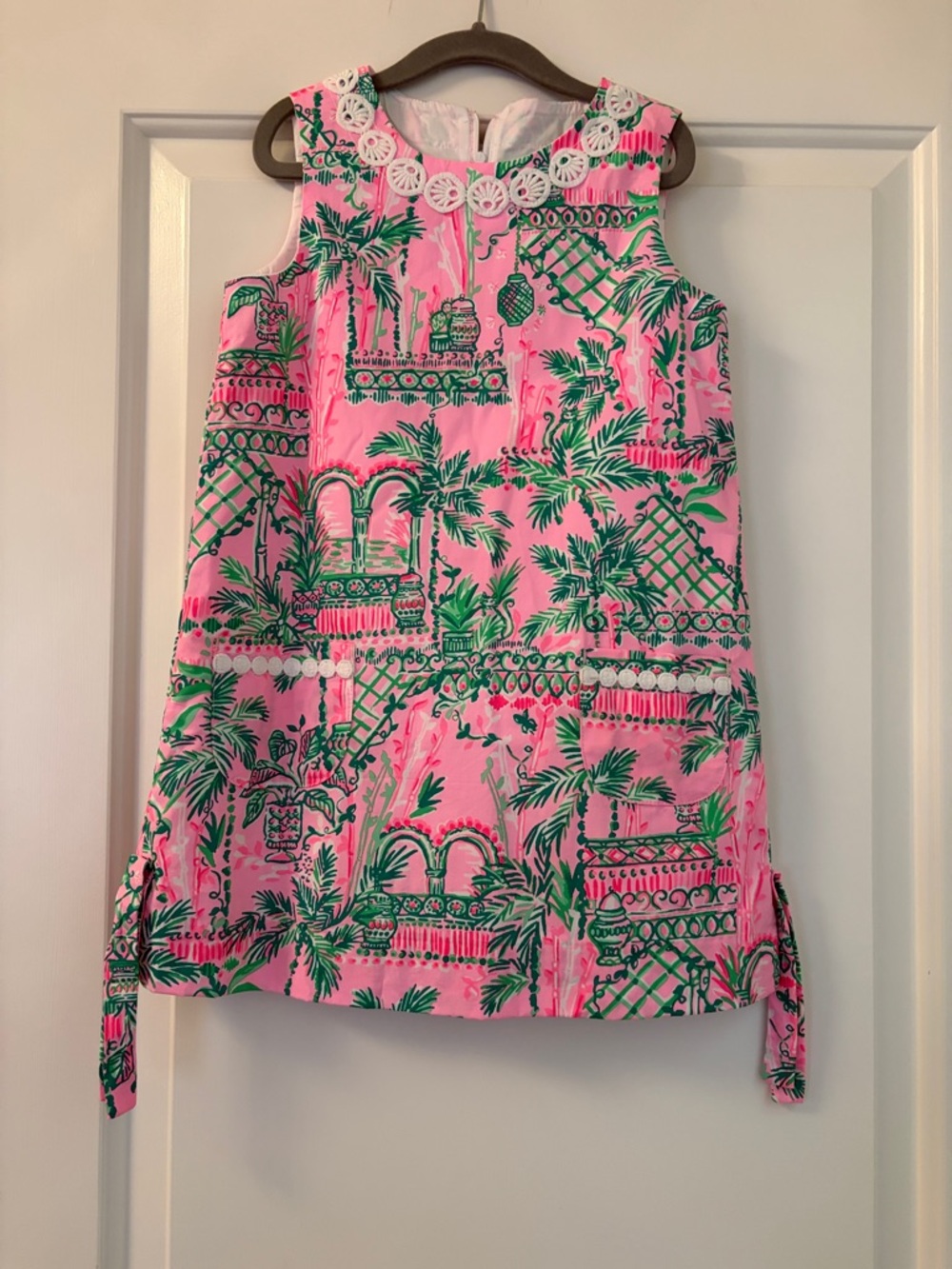 Lilly Pulitzer Girls Pink and Green Mandevilla Baby Sleeveless Shift Dress 6